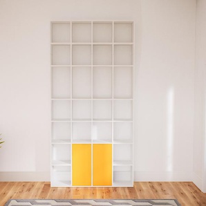 Bücherregal Gelb - Modernes Regal für Bücher: Türen in Gelb - 156 x 290 x 34 cm, Individuell konfigurierbar