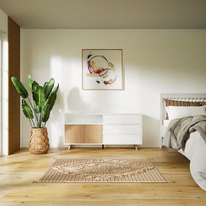 Kommode Weiß - Lowboard: Schubladen in Weiß & Türen in Eiche - Hochwertige Materialien - 151 x 72 x 34 cm, konfigurierbar